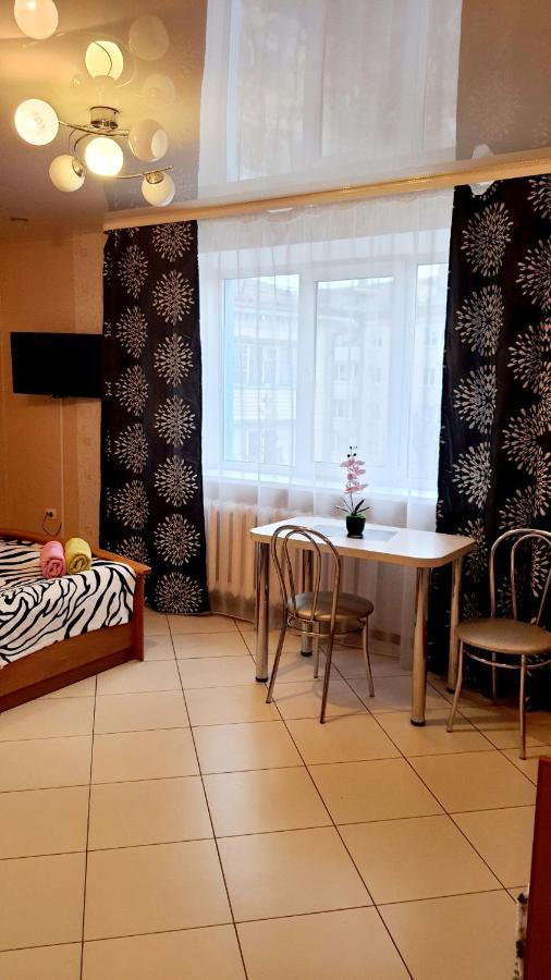 Apartments On Sotsialisticheskaya Kak Doma Бобруйск Екстериор снимка